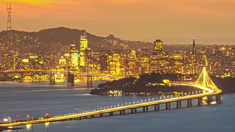 Zeitraffer-Von-Sonnenuntergang-Bis-Nacht-In-San-Francisco-–-Oakland-Bay-Bridge-Und-Yerba-Buena-Island