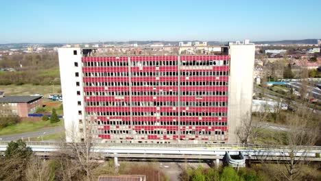 Pentágono-De-Ostrava:-Edificio-Ruinoso-De-La-Antigua-Investigación-De-Energía-Nuclear-En-Ostrava,-República-Checa