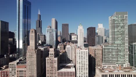 Rascacielos-Y-Edificios-De-Gran-Altura,-Chicago,-Estados-Unidos.
