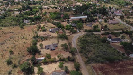 Drone-video-of-a-low-density-neighbourhood-in-Bulawayo,-Zimbabwe