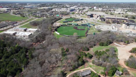Dies-Ist-Ein-Luftbildvideo-Des-Roger-Williams-Ballpark-In-Weatherford,-Texas