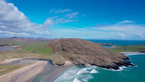 Eine-4K-Aufnahme-Von-Barleycove-Beach,-Mizen-Head-Peninsula,-West-Cork,-Irland