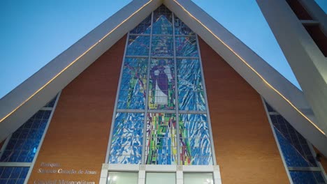 TILT-UP-AND-PUSH-IN-IMAGE-OF-THE-LONDRINA'S-CATHEDRAL