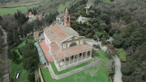 Flying-Over-Beauty:-Aerial-Showcase-of-Madonna-del-Transito-di-Canoscio-Sanctuary