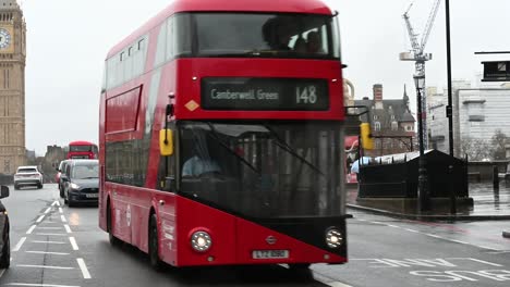 Welchen-Bus-Würden-Sie-Nach-Hause-Nehmen,-London,-Großbritannien