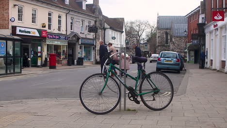 La-Ciudad-Comercial-Inglesa-De-Wimborne-Minster-Un-Domingo-Por-La-Tarde