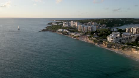 Cupecoy-Saint-Martin-Coastline