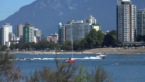 Boating-at-Vancouver-beaches