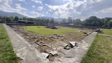 Moving-frame-with-the-archaeological-site-of-Colonia-Ulpia-Traiana-Augusta-Dacica-Sarmizegetusa