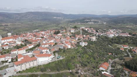 Luftaufnahme-Des-Historischen-Portugiesischen-Dorfes-Belmonte