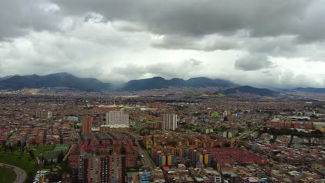 aerial-journey-as-we-explore-the-vibrant-Boitá-neighborhood-and-its-surrounding-districts-in-Bogotá,-Colombia