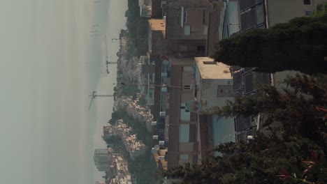 Vertikales-Video,-Blick-Von-Haifa-Auf-Das-Meer,-Hafen-Von-Haifa,-Israel