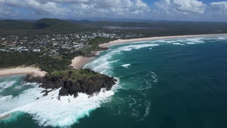 Norries-Headland-And-Cabarita-Beach-In-Summer,-New-South-Wales,-Australia---Aerial-Drone-Shot