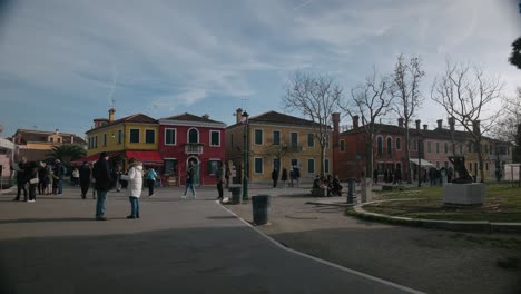 Burano-Square-Vibrance-and-Venetian-Charm