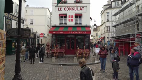 Le-Consulat-Cafe-in-District-of-Montmartre