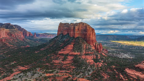 Clouds-Over-The-Courthouse-Butte-In-Yavapai-County,-Arizona,-USA