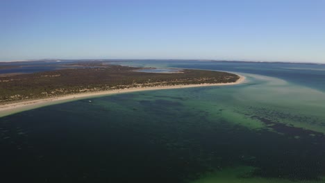 Aerial-drone-view-of-the-coastline-of-Coffin-Bay,-Eyre-Peninsula,-South-Australia
