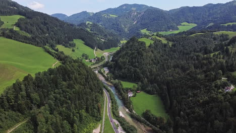 Scenic-riverbed-in-sunny-mountain-landscape-in-Austria