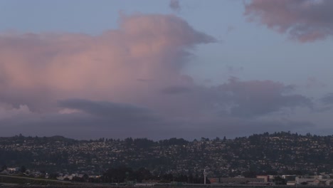 Zeitraffer-Des-Sonnenuntergangs-Der-Marina-In-Berkeley,-Kalifornien