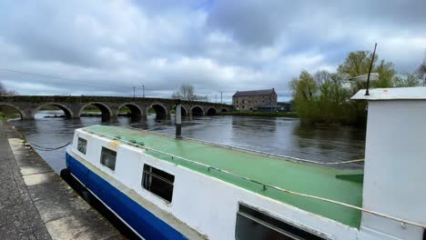 River-Barge-moored-at-Goresbridge-Co