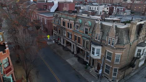 Victorian-homes-in-American-city-at-dusk-in-autumn