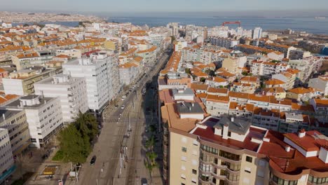 Aerial-view-on-road-with-traffic-in-Almada,-Portugal