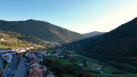Unique-mountain-village-of-Manteigas-at-sunrise-in-Serra-da-Estrela