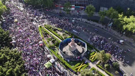 Massive-International-Women's-Day-march-on-Reforma-Avenue-in-Mexico-City