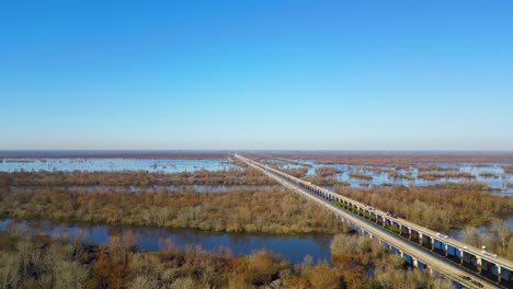 Louisiana-Atchafalaya-River-Basin,-Amazing-Aerial-Panorama