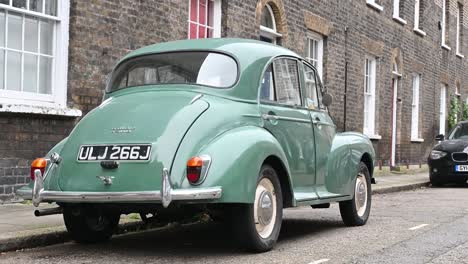 Rear-end-view-of-a-Morris-Minor,-Central-London,-United-Kingdom