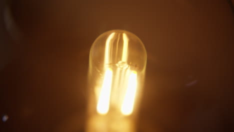 Close-Up-Bulb-Switching-On-and-Off