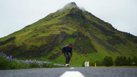 Truco-De-Patineta-En-Cámara-Lenta-En-Islandia