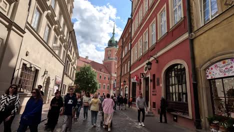 Exploring-the-area-surrounding-The-Royal-Castle-in-Warsaw,-Poland,-embodies-the-essence-of-travel-and-architectural-discovery,-inviting-exploration-into-historical-wonders-