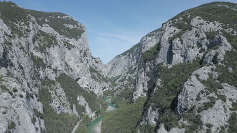 A-beautiful-drone-shot-over-the-Furlo-gorges-in-Italy