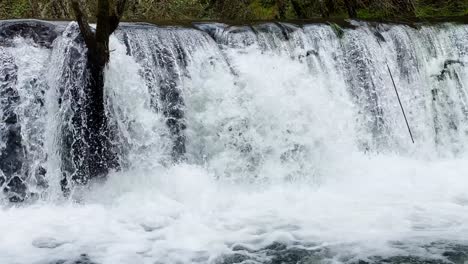 Prado-Waterfall's-Vigorous-Flow-in-Ourense,-Galicia