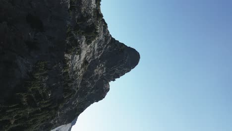 Vertical-video-footage-taken-from-the-Copilot-trail-access-via-gondola-in-Squamish,-BC,-Canada