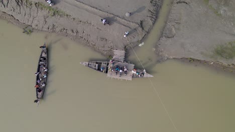 Pequeña-Terminal-De-Barcos-Rural-En-Un-Pueblo-De-Bangladesh