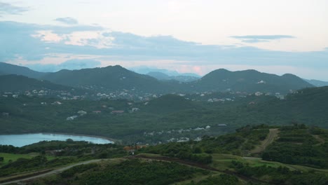 Saint-Lucia-landscape-with-lush-vegetation-and-mountains,-early-morning-light