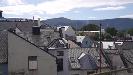 Häuser-In-Alesund,-Norwegen