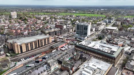 Harrogate-North-Yorkshire-Stadtzentrum-Großbritannien-Drohne,-Luftaufnahme