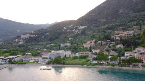 Iconic-seaside-village-and-port-of-Nidrii-famous-for-trips-to-Ionian-islands-and-nearby-beaches,-Lefkada-island,-Ionian,-Greece