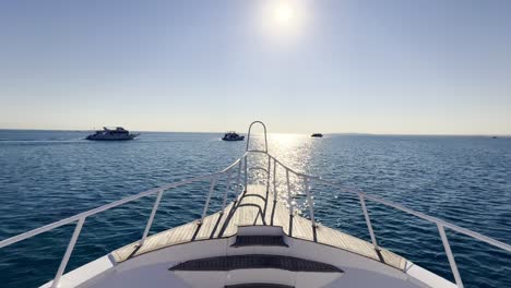 Bright-Sun-From-The-Yacht-On-The-Red-Sea-In-Egypt
