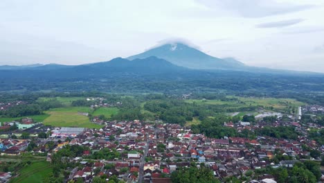 Tropische-Indonesische-Landschaft