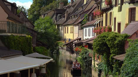 La-Petite-Venise-district-in-Colmar-starts-behind-the-Koïfhus,-goes-through-the-fishmonger's-district-and-to-the-bridges-Turenne-and-Saint-Pierre