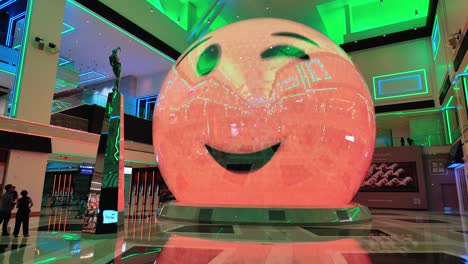 Miniature-Emoji-sphere-in-resort-world-hotel-in-Las-Vegas