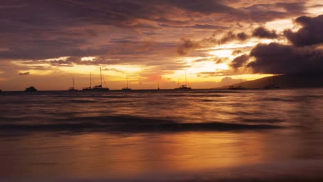 Zeitraffer-Des-Ozeans-In-Lahaina,-Hawaii