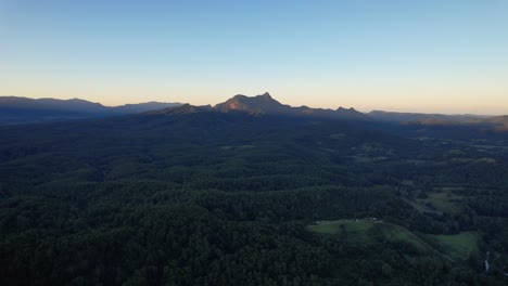 Wollumbin-Mount-Warning-In-The-Tweed-Range,-Northern-Rivers-Of-New-South-Wales,-Australia