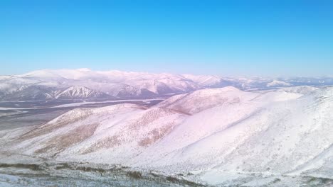 Montañas-De-Invierno-A-Vista-De-Pájaro-4k