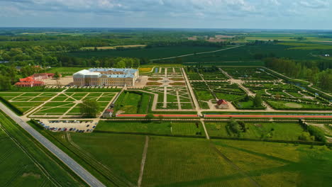 Captivating-design-and-layout-of-gardens-at-Rundāle-Palace,-Latvia,-aerial-drone-view