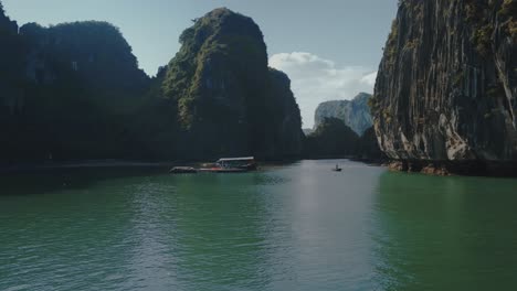 Drone-shot-of-amazing-Lan-Ha-Bay-in-Vietnam